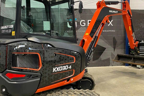  Vehicle - Branding - Stephen - Walmsley - Digger - 07