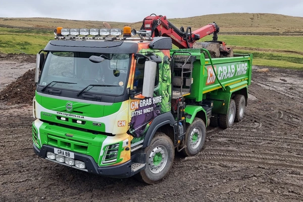  Vehicle - Branding - Cn - Grab - Volvo - 2