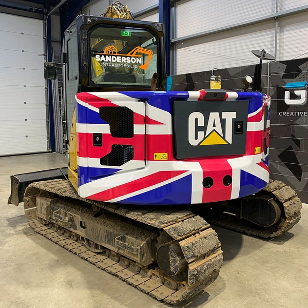  Vehicle - Branding - Sanderson - Contractors - Cat - 01